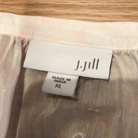 Preowned women’s JJill sheer blouse XL Nice - Picture 4 of 9